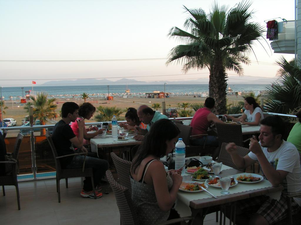 Amphora Hotel Ayvalik Exterior photo